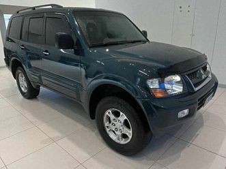 mitsubishi pajero 3.2 16v di-d 5p. gls1 autocarro del 2002 usata a massarosa