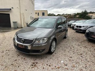 volkswagen touran 2.0 tdi 140 carat 7pl