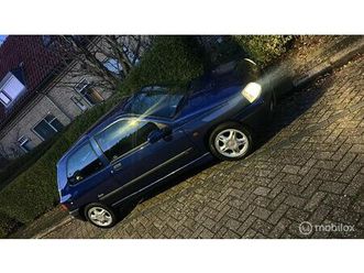 renault clio - 1.8 rsi longchamp uniek