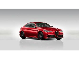 alfa romeo giulia quadrifoglio 520ks, 2025 god.