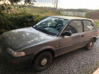 ② a vendre toyota corolla xl de 1990 — toyota — 2ememain