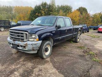 véhicule commercial ford f350 à cabine double 2002