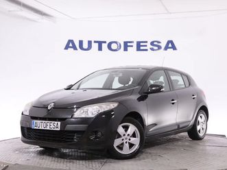 1.6i authentique 110cv 5p