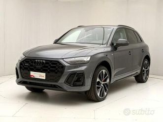 audi audi q5 identity black 55 tfsi e quattro 270