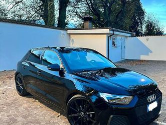 audi a1 sportback black line