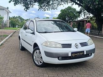 renault megane sedan dynamique 2.0 16v mec.