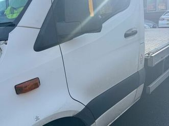 mercedes sprinter recovery truck