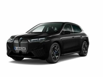 bmw ix xdrive40 sportpaket integal-aktivlenk. ahk si