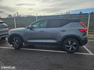 volvo xc 40 1.5 t3 r-design tech edition