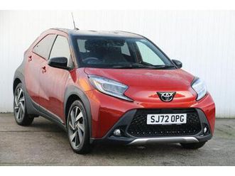 toyota aygo x exclusive hatchback's 1.0 vvt-i exclusive euro 6 (start/stop) 5dr