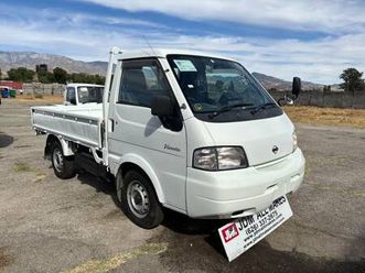 1999 nissan vanette diesel 5mt 2.2l ps 4x4 850 kg 2hi-4hi-4low central