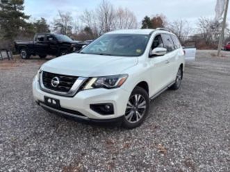 nissan pathfinder * 4wd 4dr * carfax * без първоначална вноска ≫ 2017 • 19 200 лв. • id