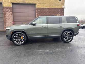 used 2023 rivian r1s launch edition