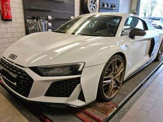 coupe v10 performance decennium 77/222