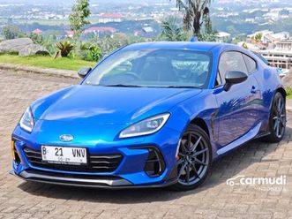 2024 subaru brz 2.4 eyesight coupe like new (yusuf)