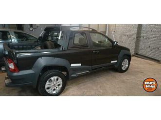 fiat strada adventure d/c 1.6 pick-up aceptamos permuta