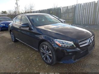 mercedes-benz c 300 * 4matic * carfax * без първоначална вноска