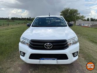 toyota hilux dx 2018 4x2