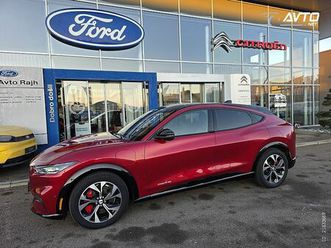ford mustang mach-e 76kwh 198kw samodejni awd - slo -jamstvo