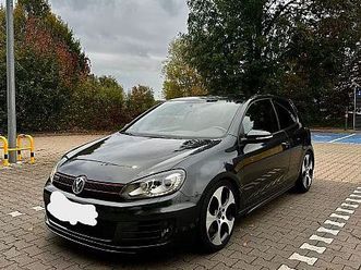 volkswagen golf 2.0 gti- veliko dodatne opreme-vse homologirano