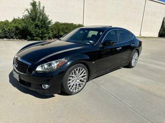 2014 infiniti q70