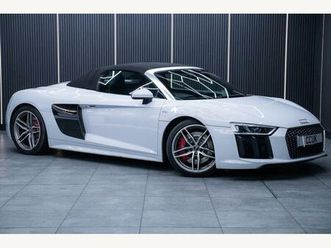 5.2 fsi v10 spyder s tronic quattro euro 6 (start/stop) 2dr