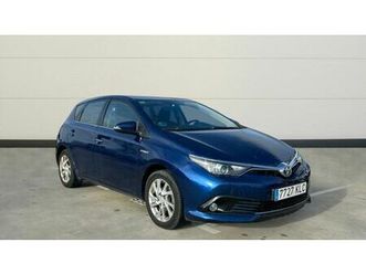 1.8 vvt-i hybrid business 136 5p