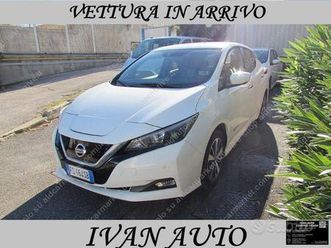 nissan leaf tekna 40 kwh-elettrica-20.000 km