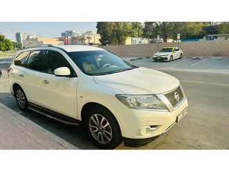 nissan pathfinder 2015 | well maintained | gcc | family suv | urgent sale