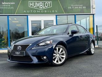 lexus is 300h luxe suivi complet lexus