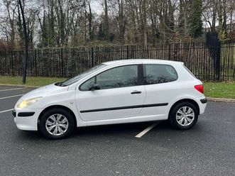 peugeot 307 phase 2 – 1.6 hdi 90 ch – utilitaire / commerciale – ct ok – entretien très suivi