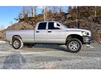 reduced price!!! 2007.5 dodge ram 2500 6.7 cummins