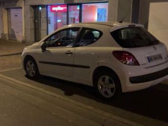 peugeot 207 commercial