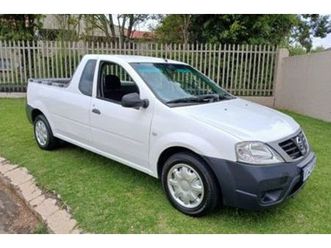 2020 nissan np200 1.6 a/c safety pack