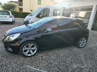 opel corsa 1.6 turbo opc leggi bene!!!!! 250cv!!!