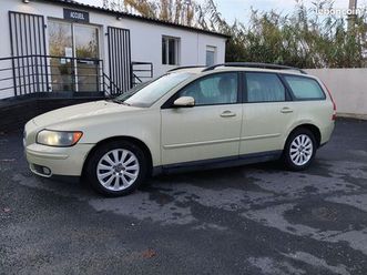volvo v50 2.0 d 136ch momentum