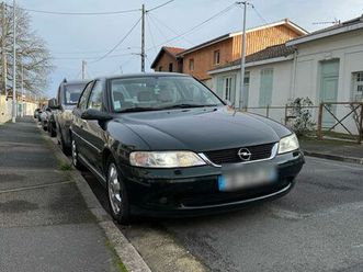 opel vectra 2.0 16v – 137 ch – 117 113km – entretien récent