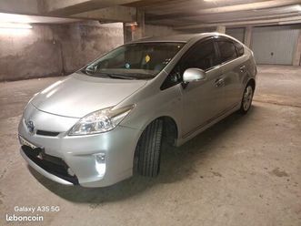 toyota prius 3