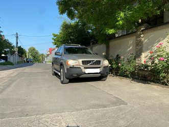 volvo xc90 an. 2004