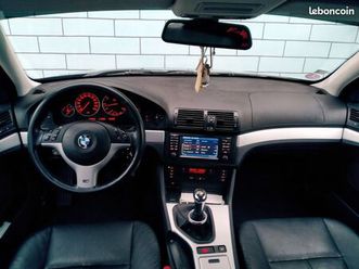 540d pack m5 noir/ cuir noir très exceptionnel