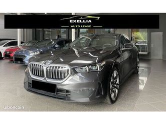 bmw serie 5 550e berline 489ch hybrid xdrive, camera 360°, pano, driving pro, h/k, tva récupérable loa possible