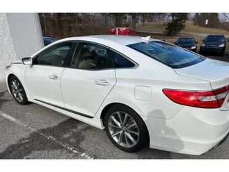 2015 hyundai azera loaded, clean title (blacksburg)