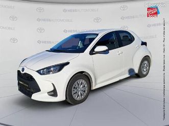 toyota yaris 116h dynamic 5p my22