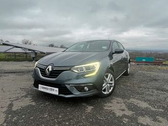 renault megane iv blue dci 115 business - attelage -