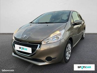 peugeot 208 1.2 vti 82ch bvm5 active