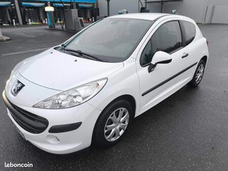 peugeot 207 1,6 hdi classe affaire très bon état