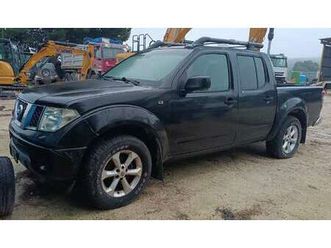 navara 2005 d.cab 2.5 dci le 174cv