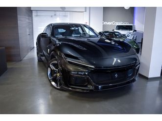 ferrari purosangue a barcelona