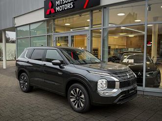 outlander 2.4 phev invite 4x4