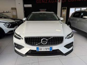 v60 cross country 2.0 d4 business pro line awd